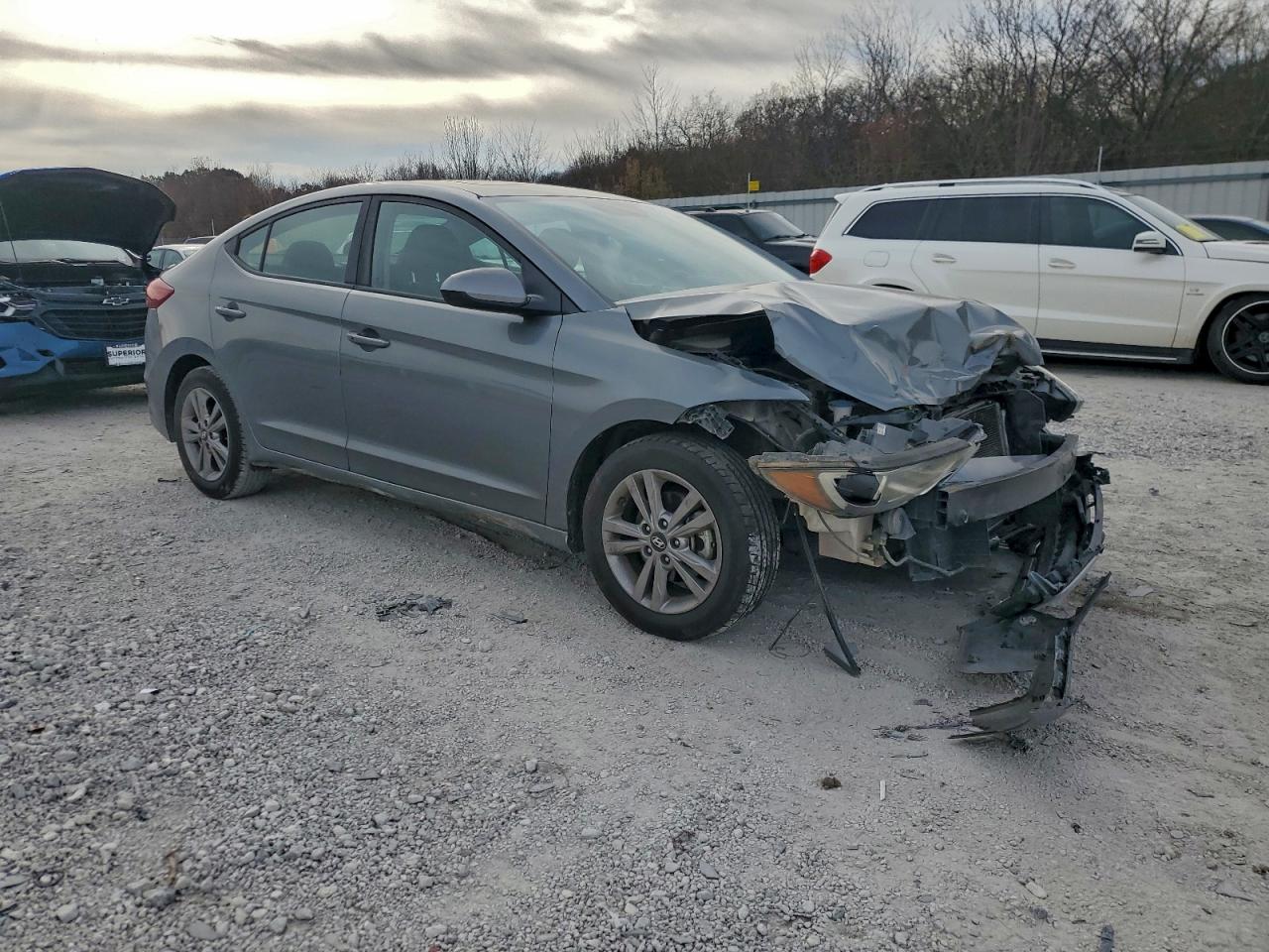 2018 HYUNDAI ELANTRA SEL photo 4