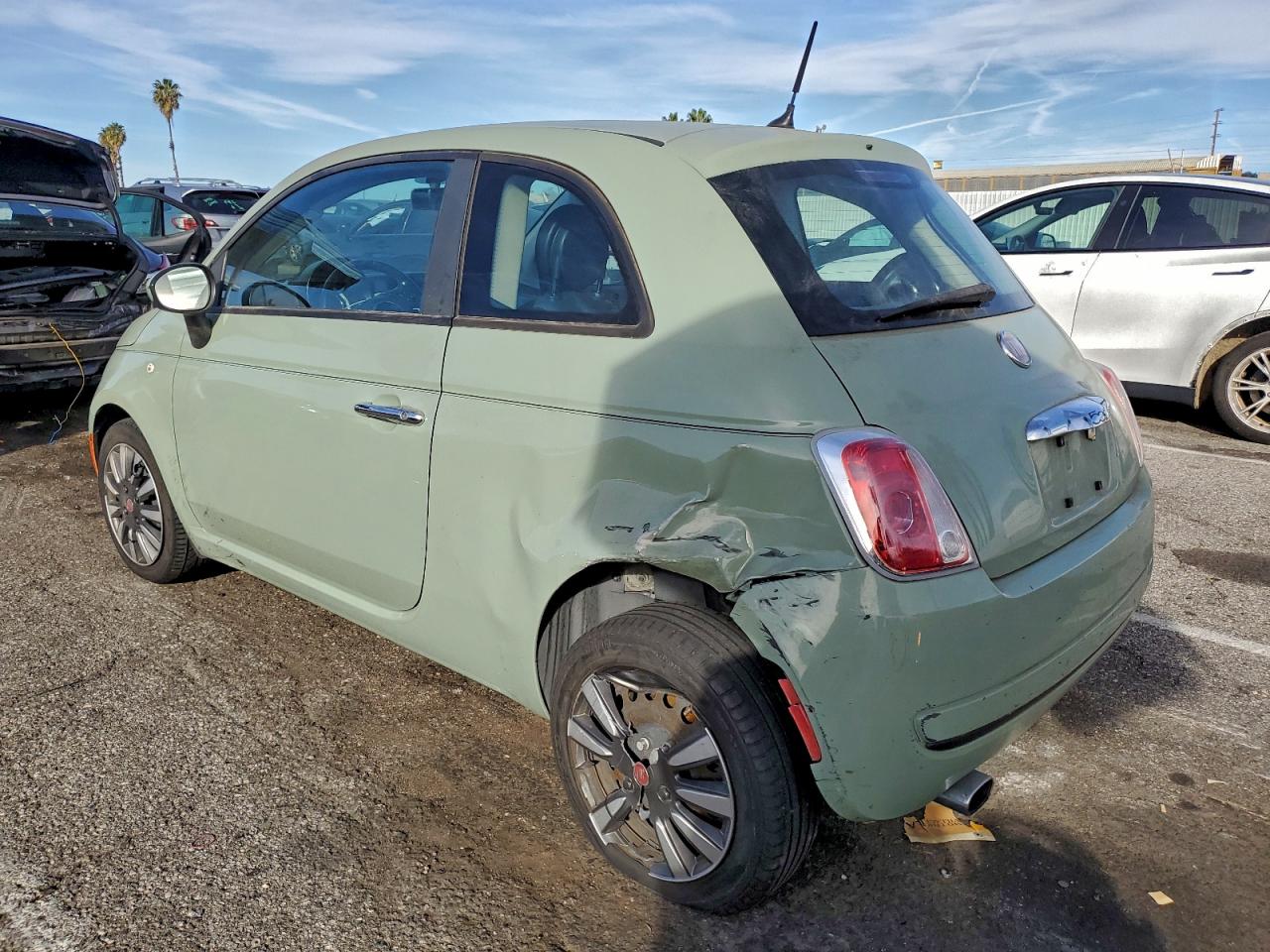 2012 FIAT 500 POP photo 2