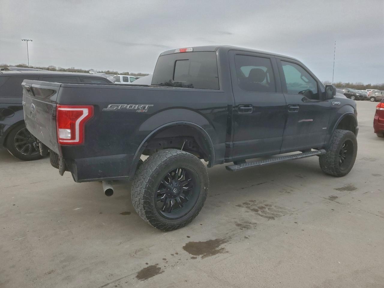 2017 FORD F150 SUPERCREW photo 5