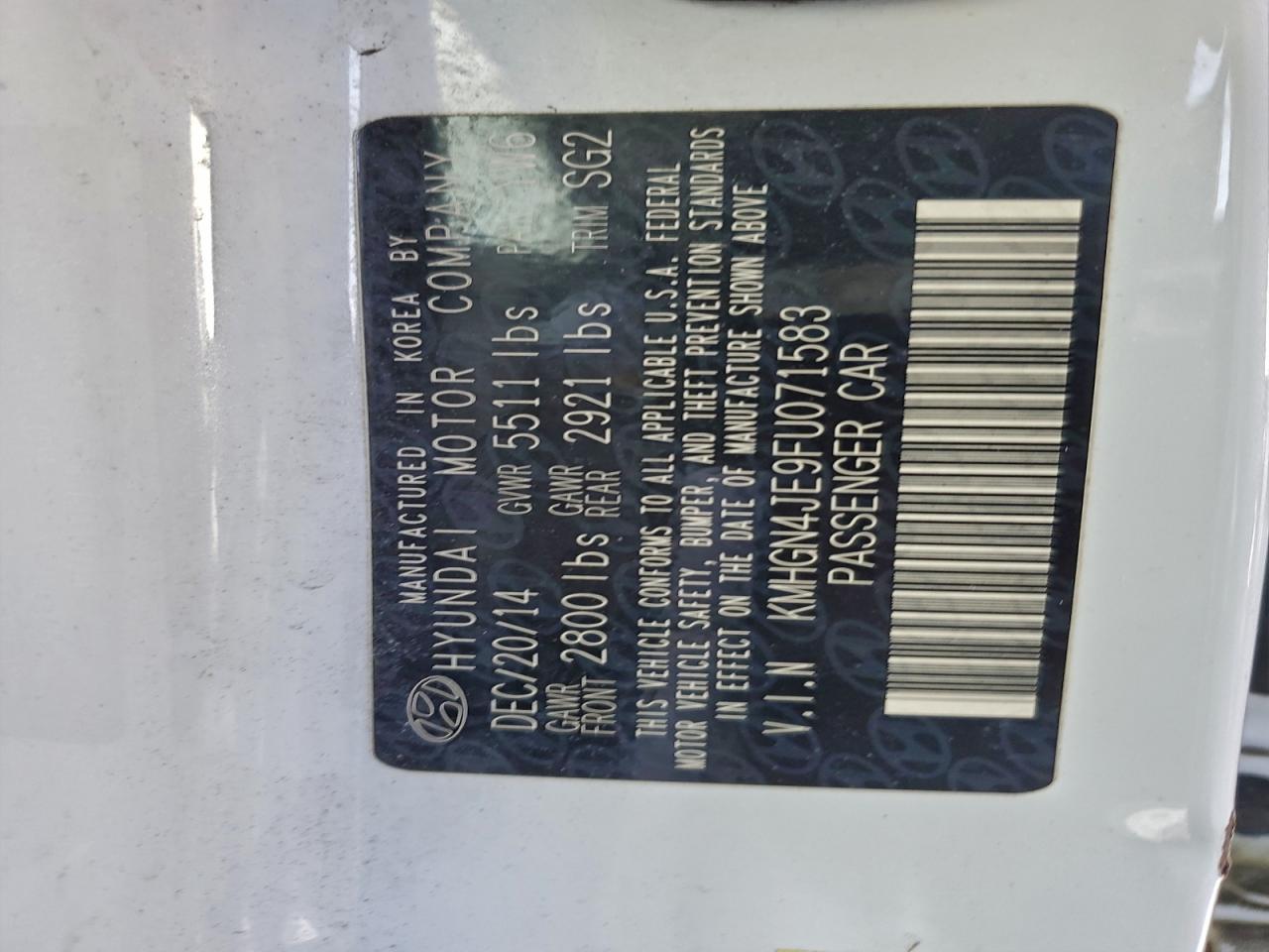 2015 HYUNDAI GENESIS 3.8L photo 12