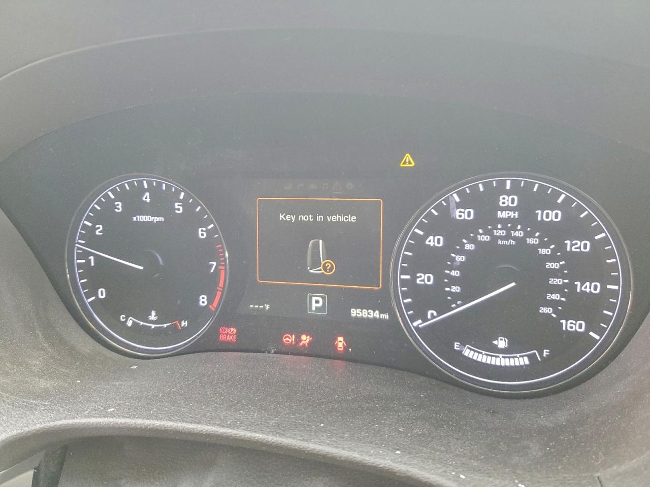 2015 HYUNDAI GENESIS 3.8L photo 9