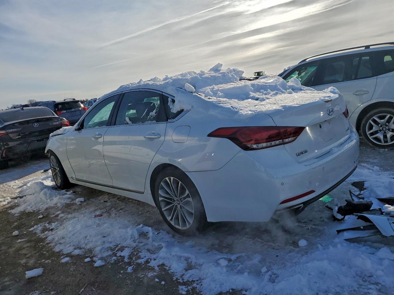 2015 HYUNDAI GENESIS 3.8L photo 2