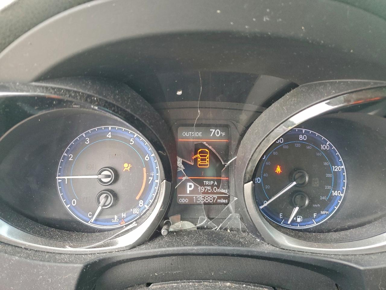 2016 TOYOTA COROLLA L photo 9