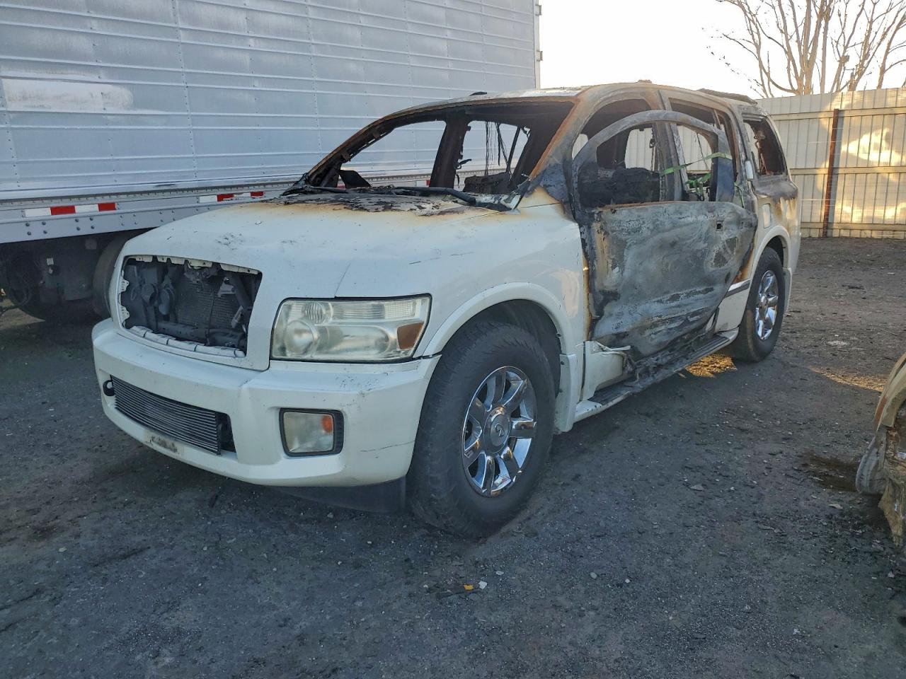 2005 INFINITI QX56