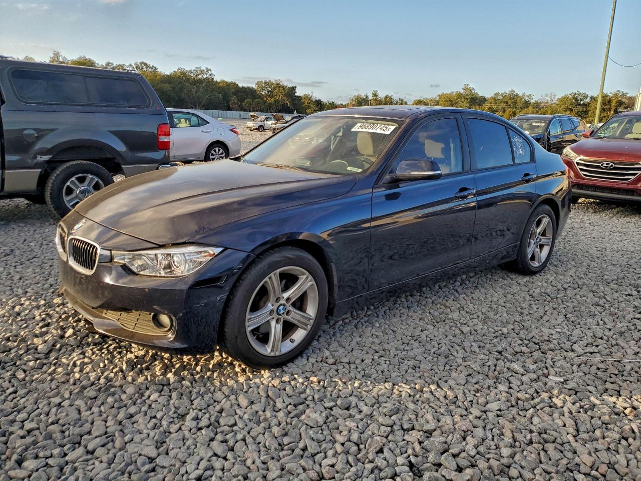2015 BMW 320