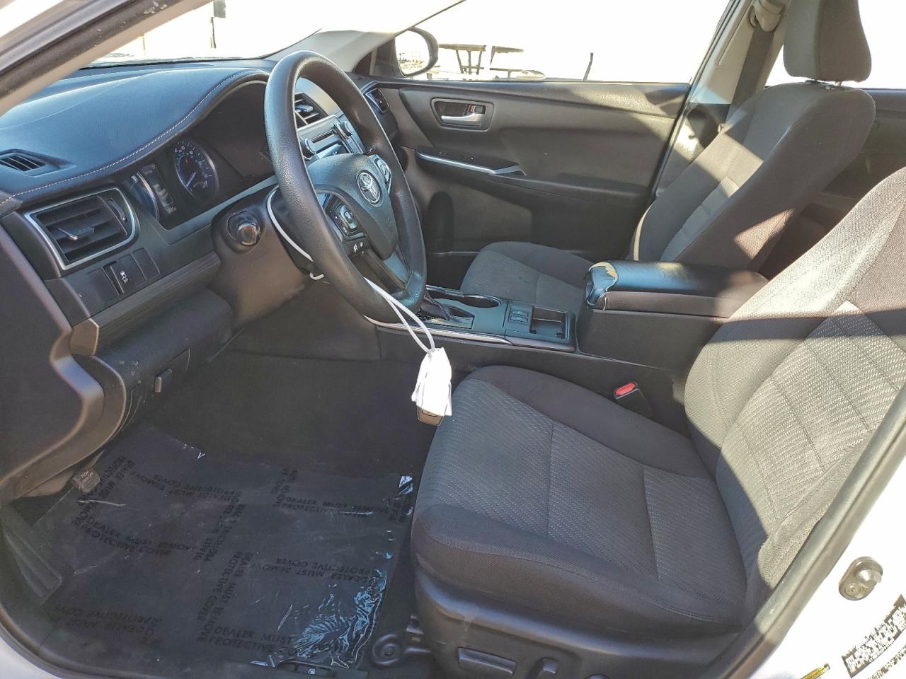 2015 TOYOTA CAMRY HYBRID photo 7