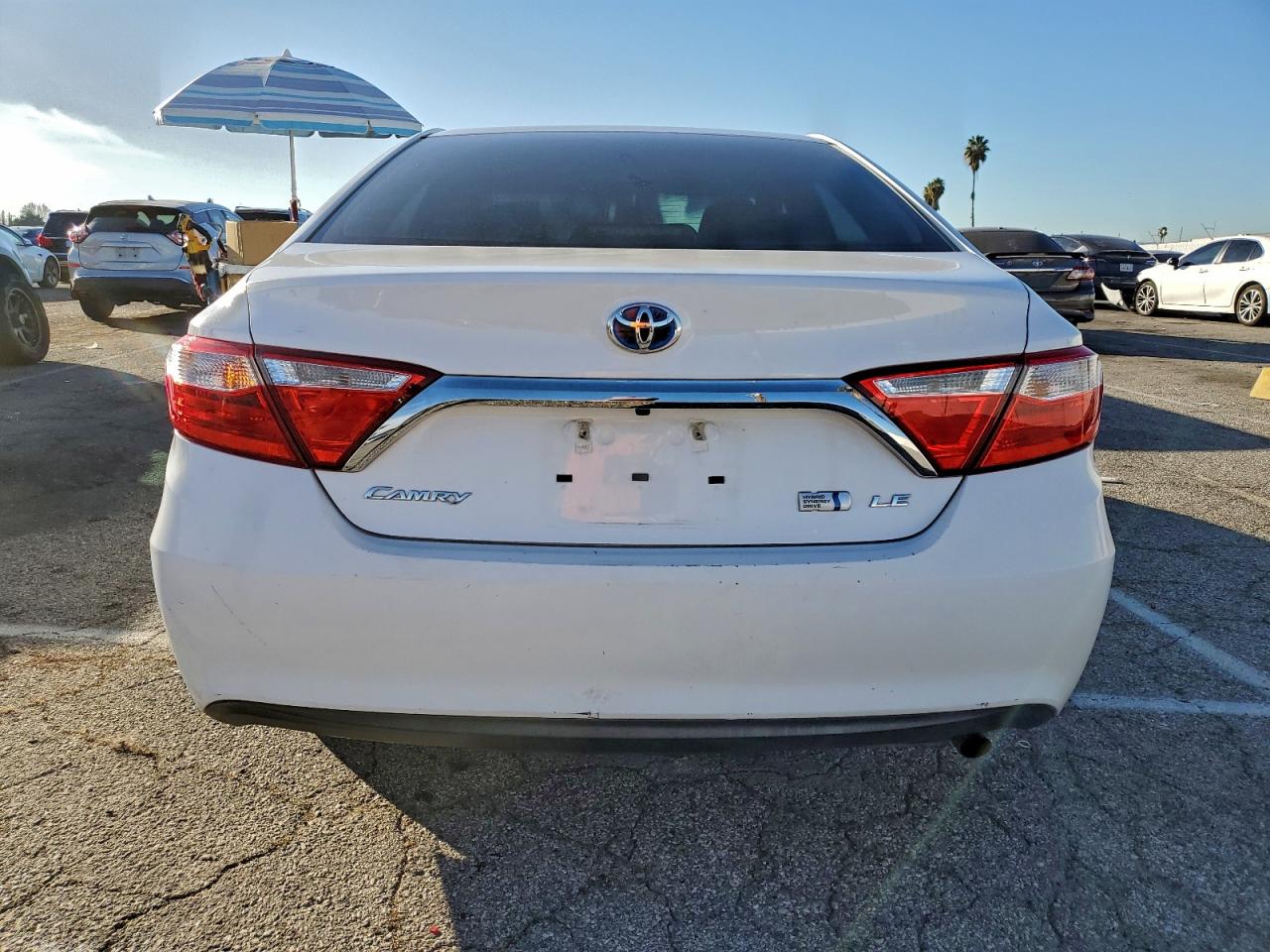 2015 TOYOTA CAMRY HYBRID photo 6