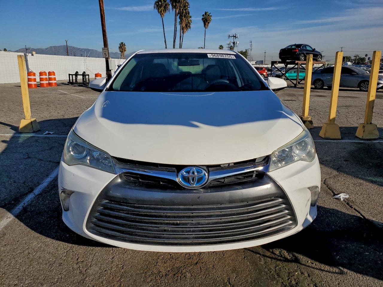 2015 TOYOTA CAMRY HYBRID photo 5