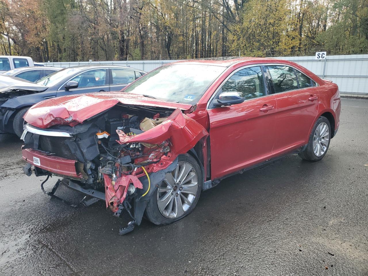 2010 FORD TAURUS