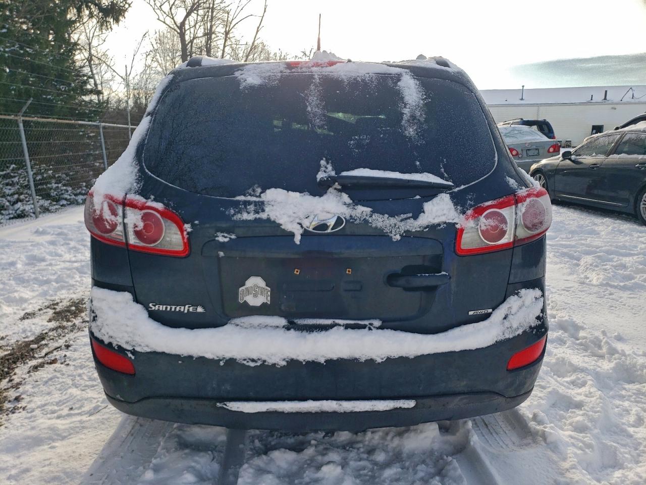 2012 HYUNDAI SANTA FE GLS photo 11