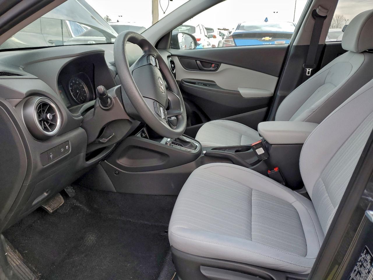 2022 HYUNDAI KONA SEL photo 7