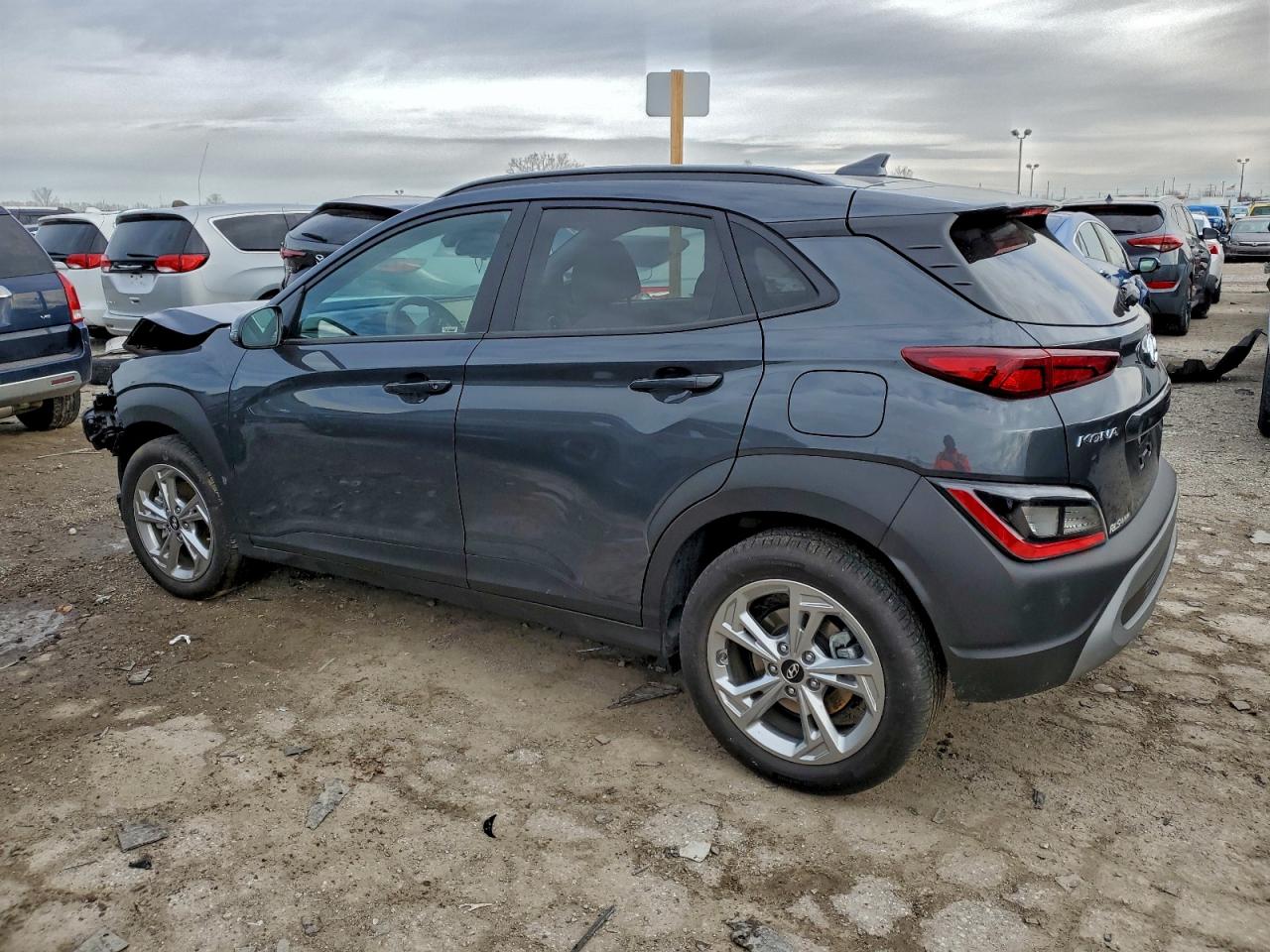 2022 HYUNDAI KONA SEL photo 2
