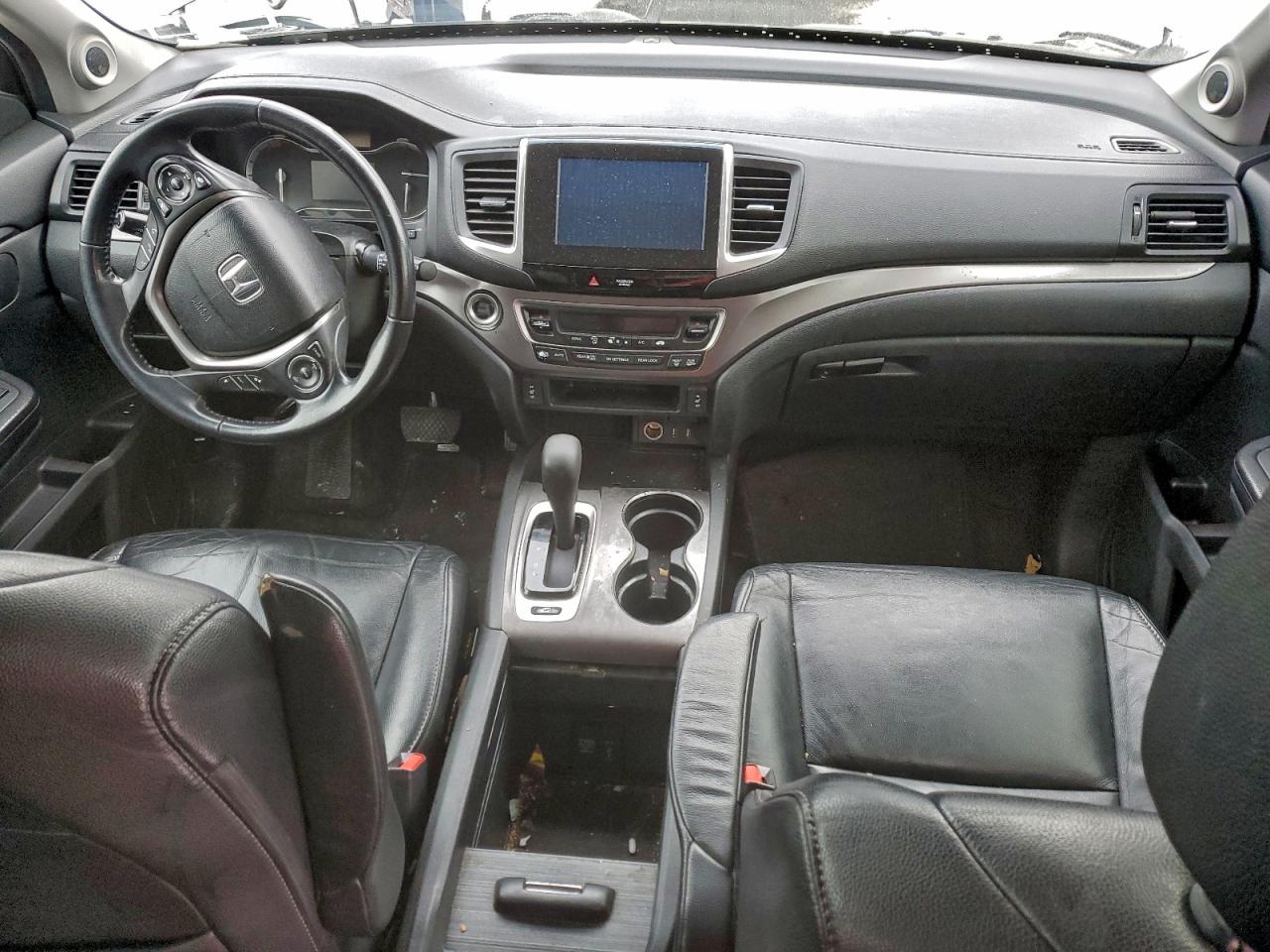 2016 HONDA PILOT EXLN photo 8