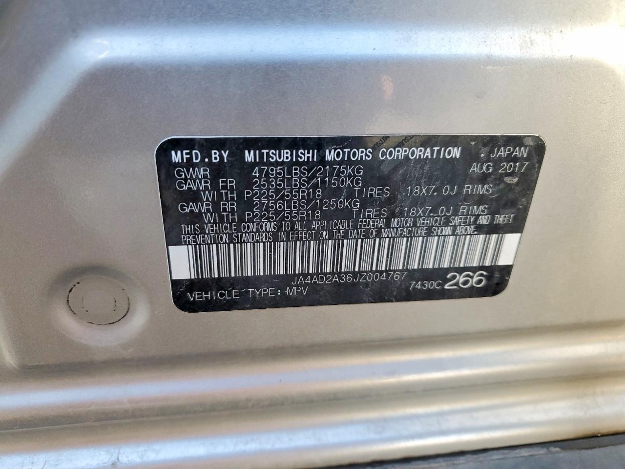 2018 MITSUBISHI OUTLANDER ES photo 23