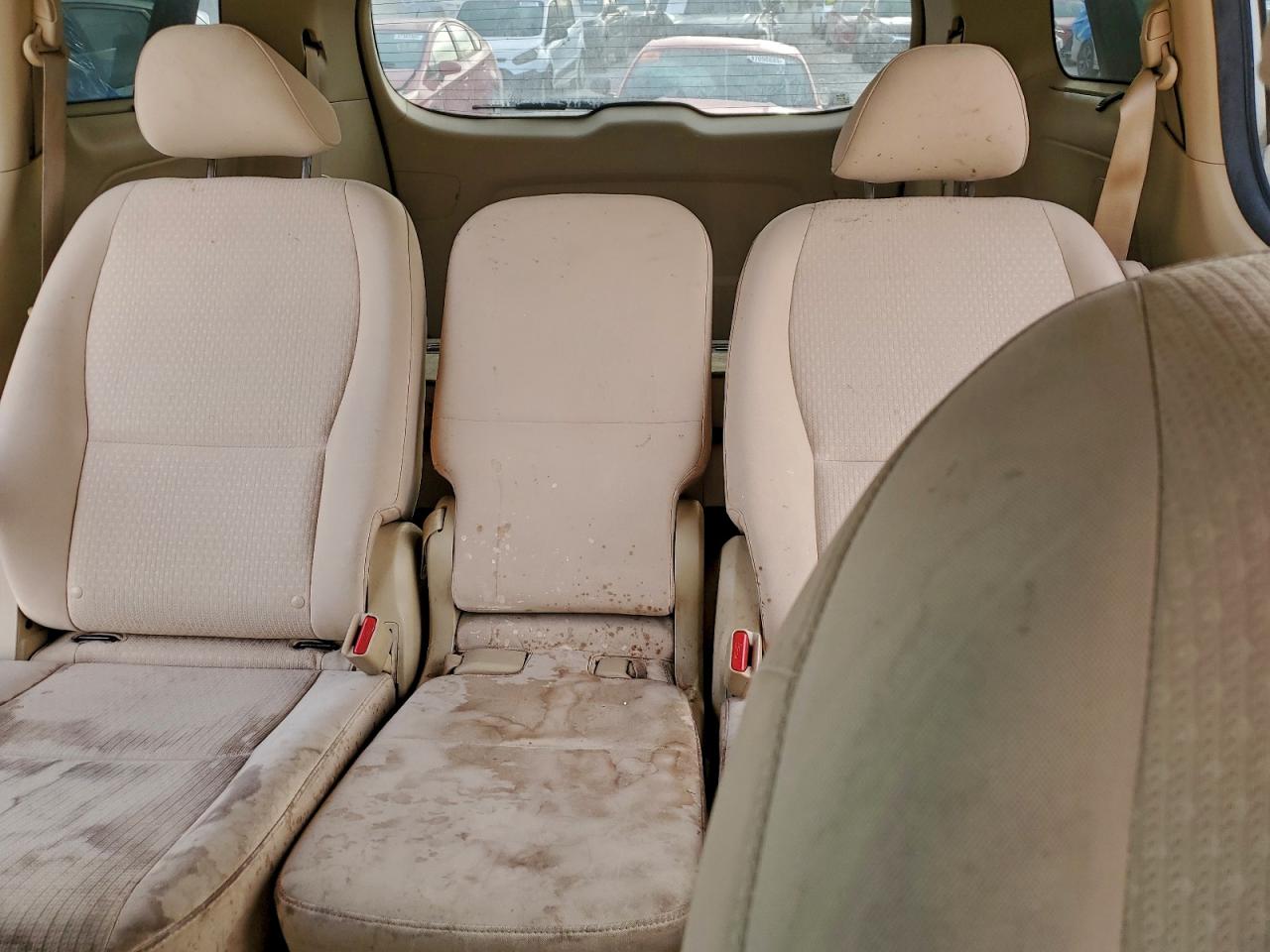2016 KIA SEDONA LX photo 10