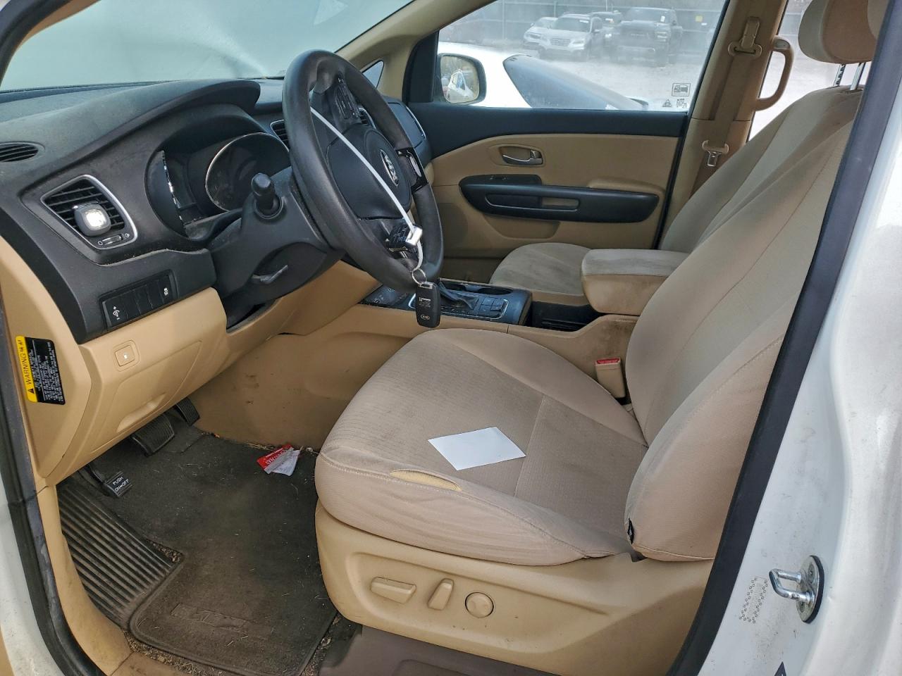 2016 KIA SEDONA LX photo 7