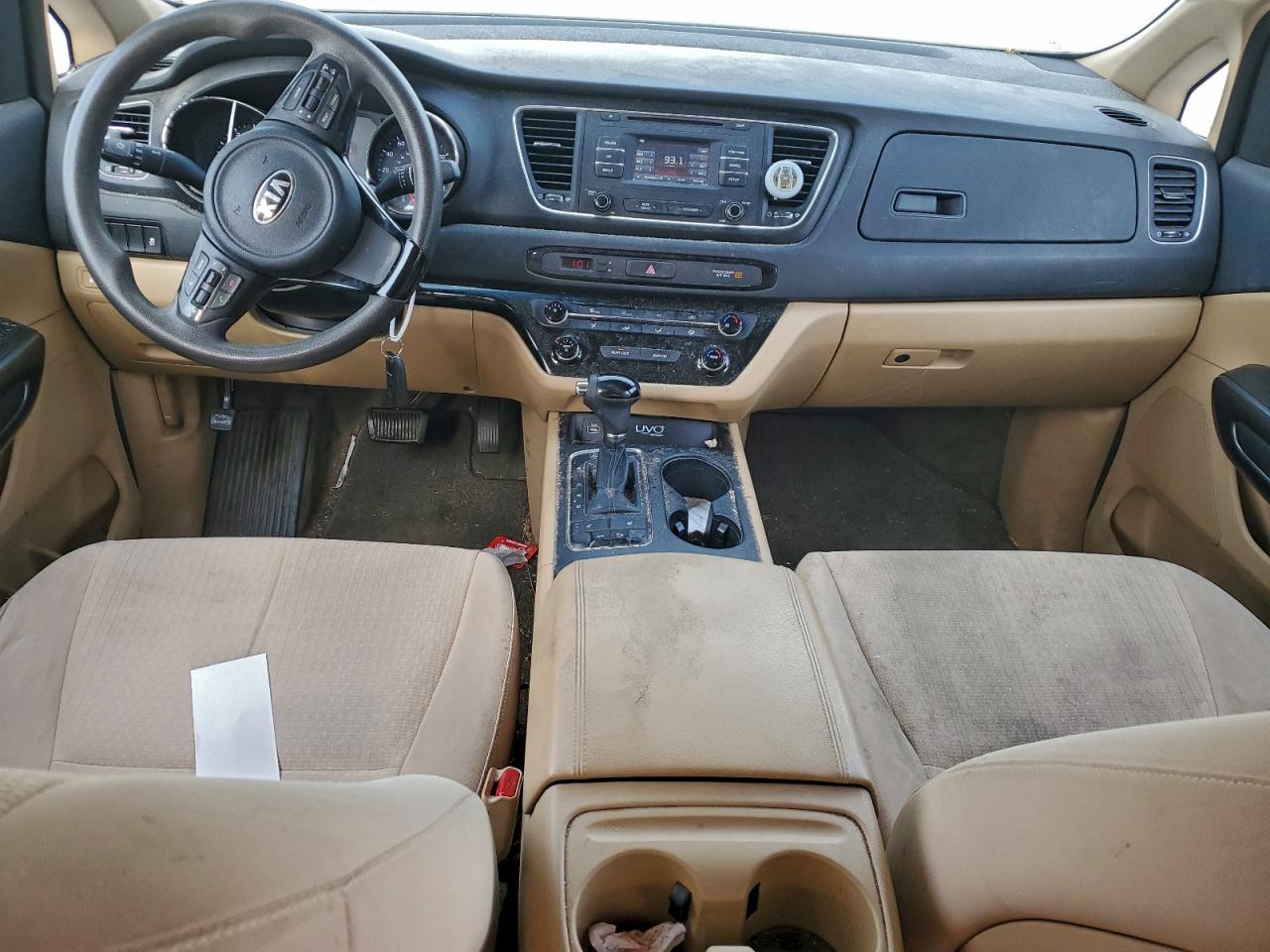 2016 KIA SEDONA LX photo 8
