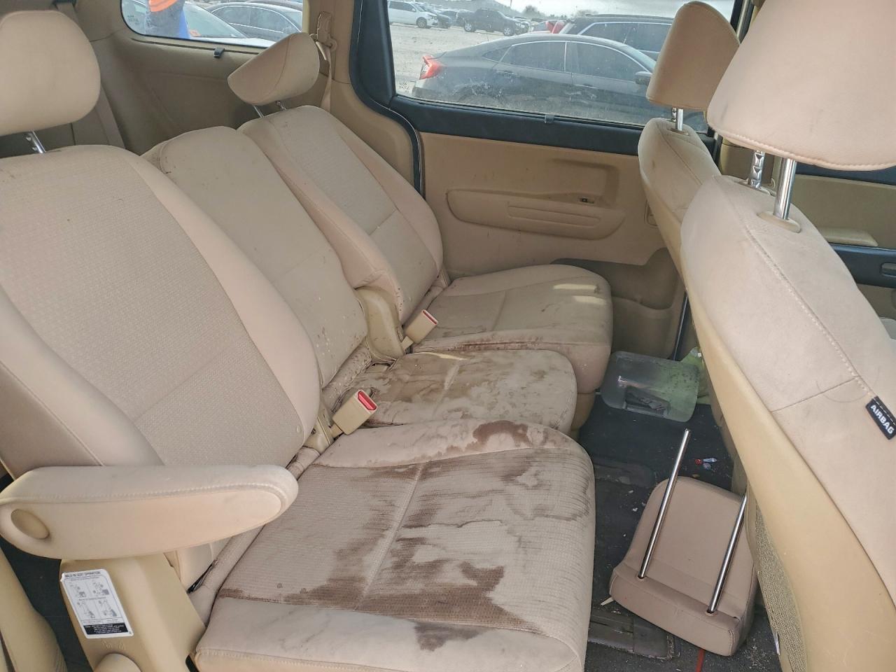 2016 KIA SEDONA LX photo 11