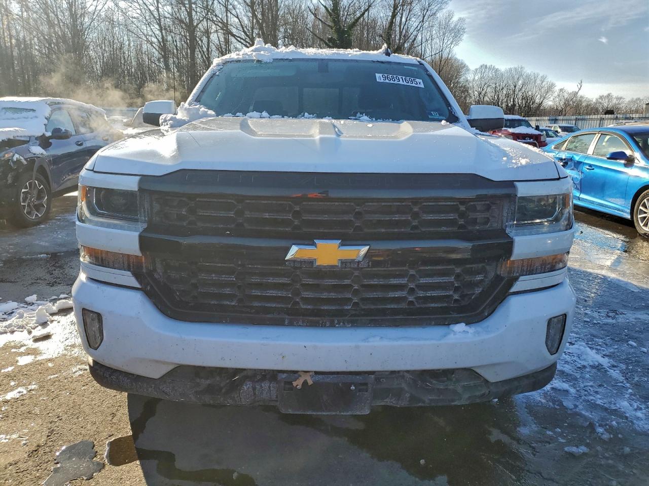 2018 CHEVROLET SILVERADO K1500 LT photo 5