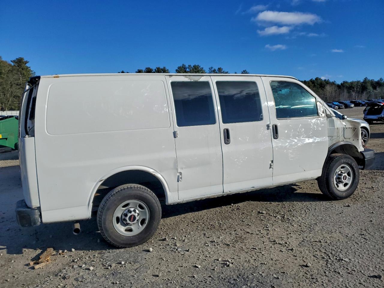 2013 GMC SAVANA G2500 photo 5