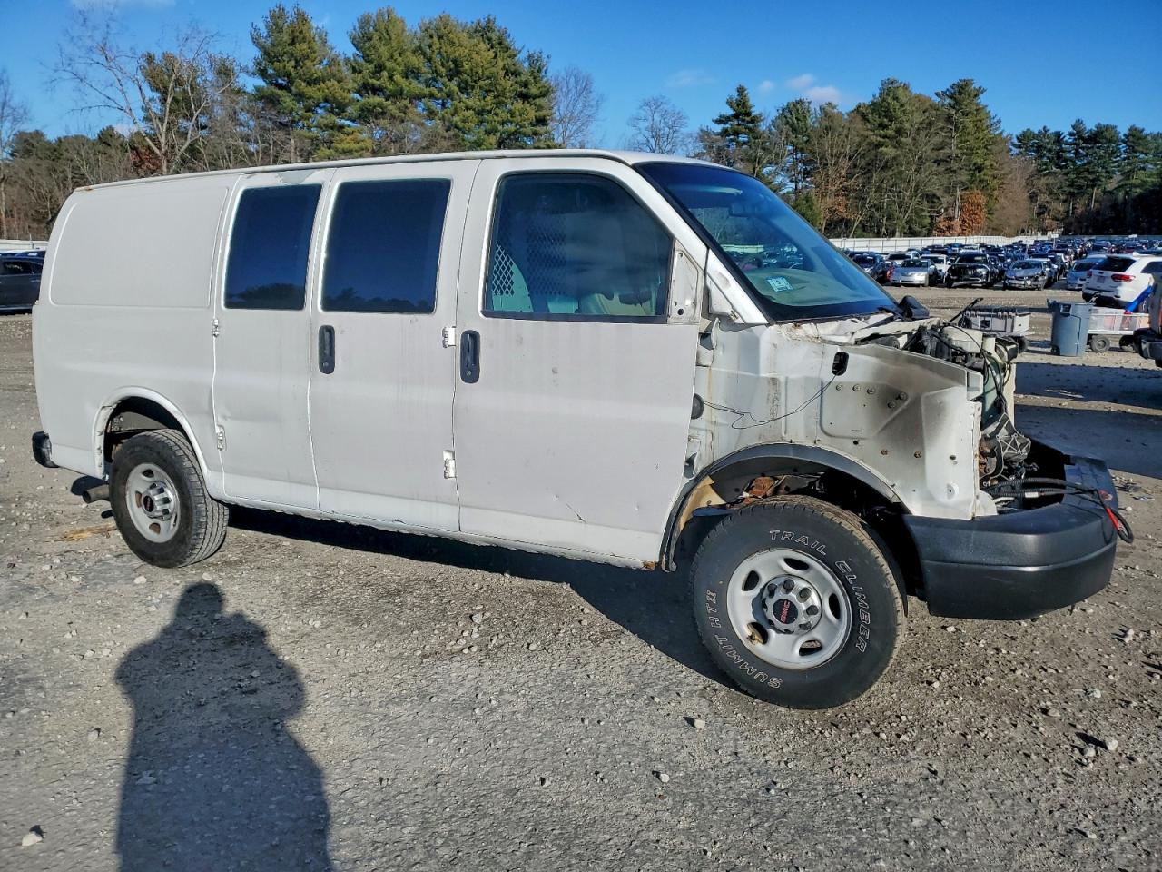 2013 GMC SAVANA G2500 photo 7