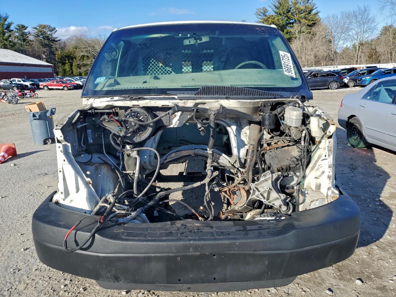 2013 GMC SAVANA G2500 photo 9