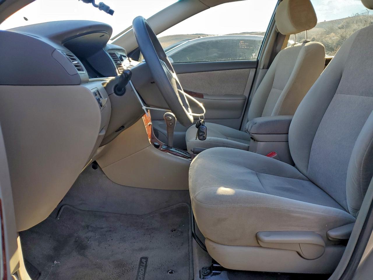 2007 TOYOTA COROLLA CE photo 19