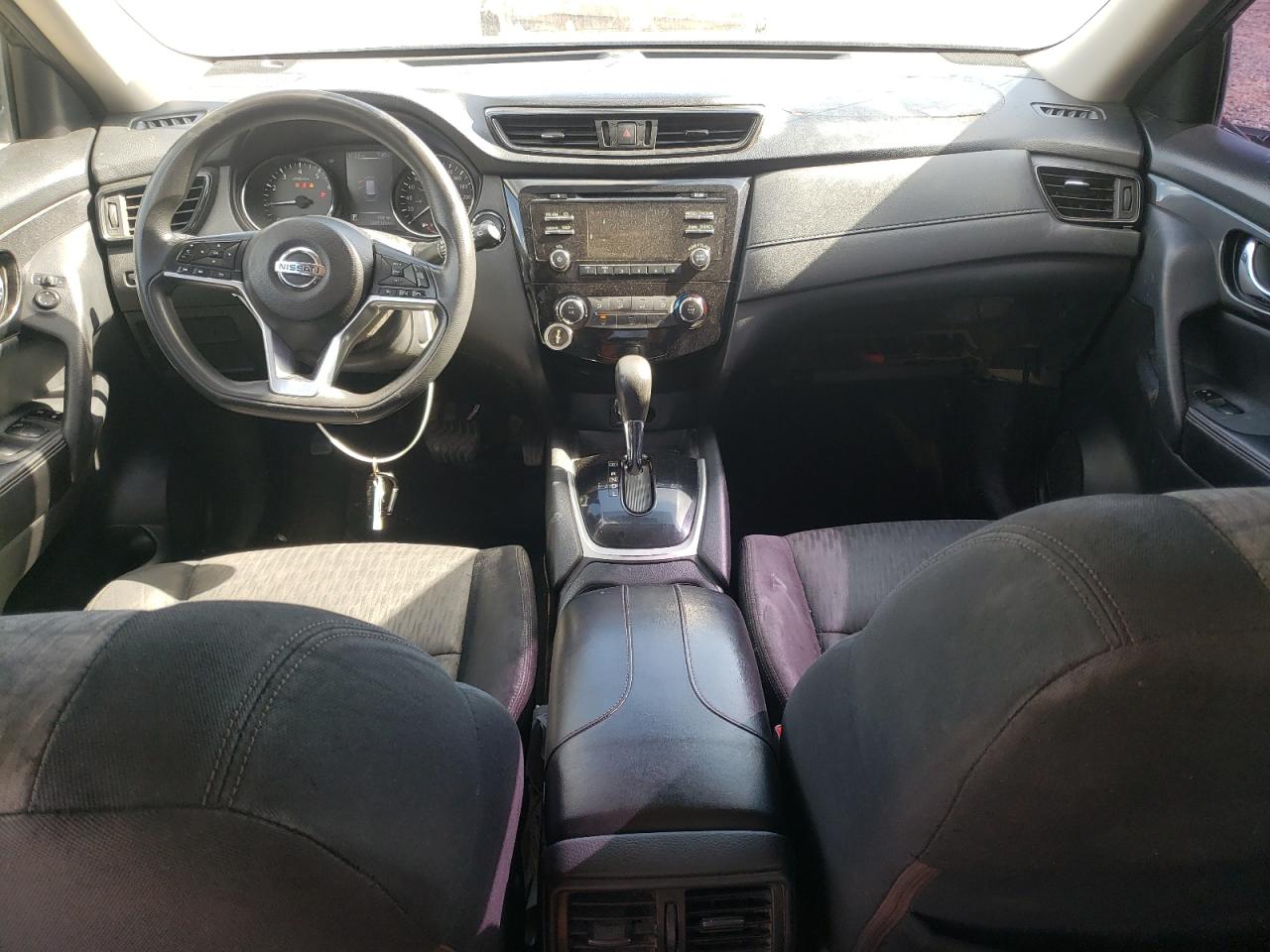 2018 NISSAN ROGUE photo 8