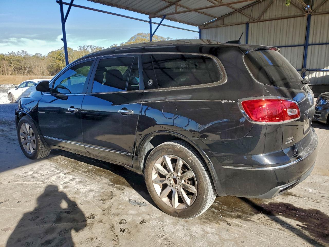 2016 BUICK ENCLAVE photo 2