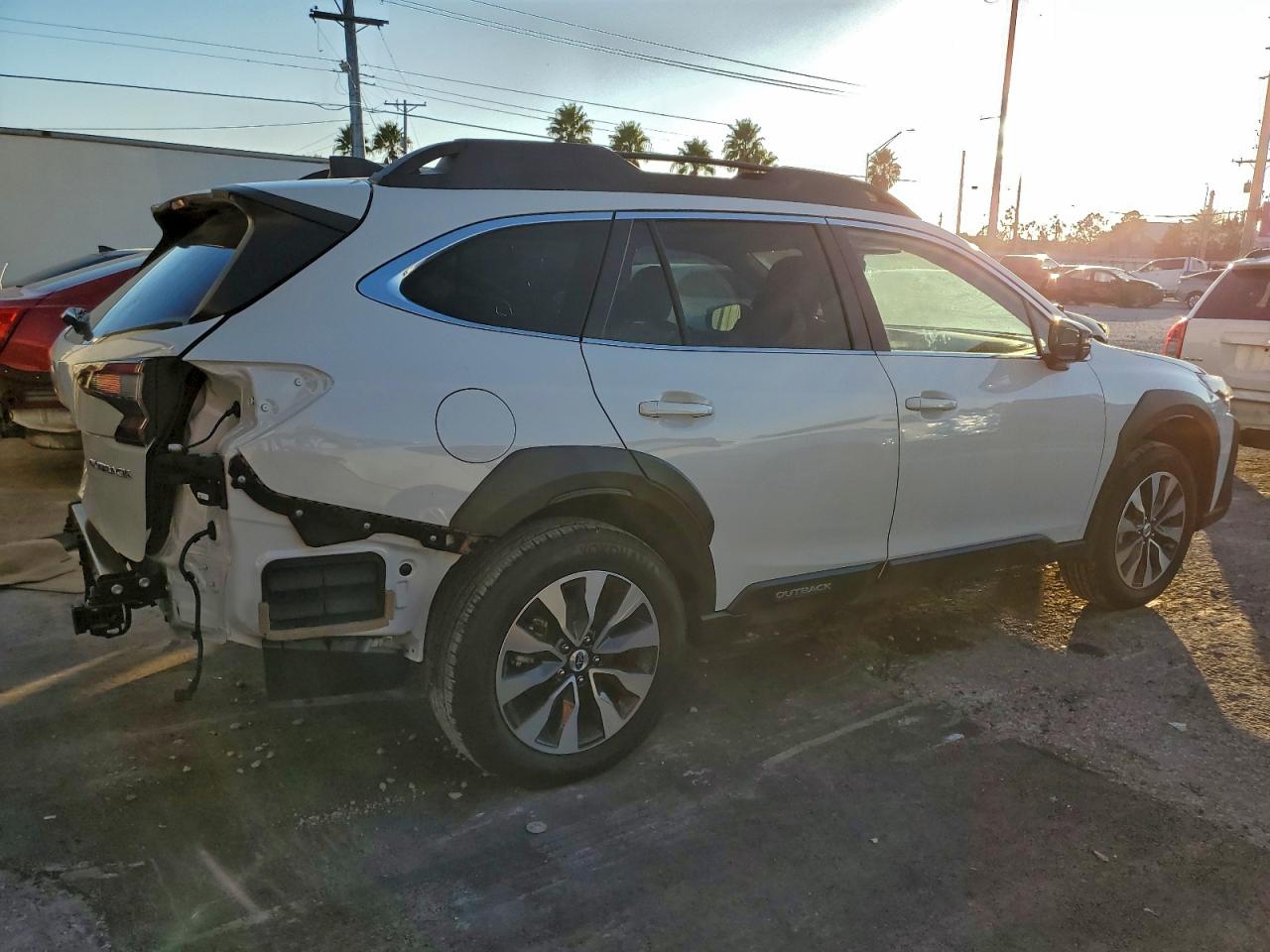 2025 SUBARU OUTBACK LIMITED photo 5