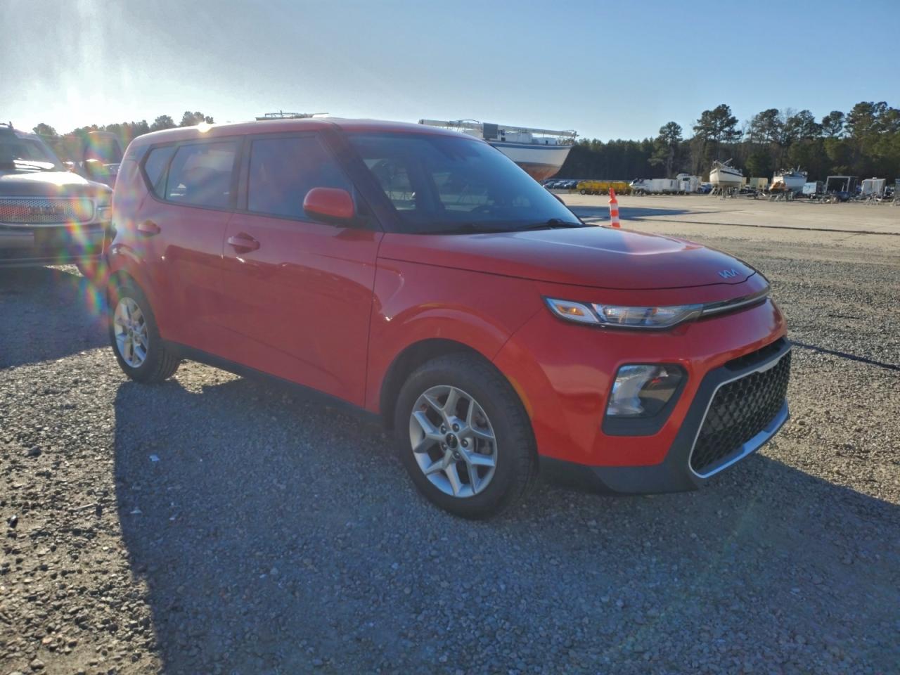 2022 KIA SOUL LX photo 4