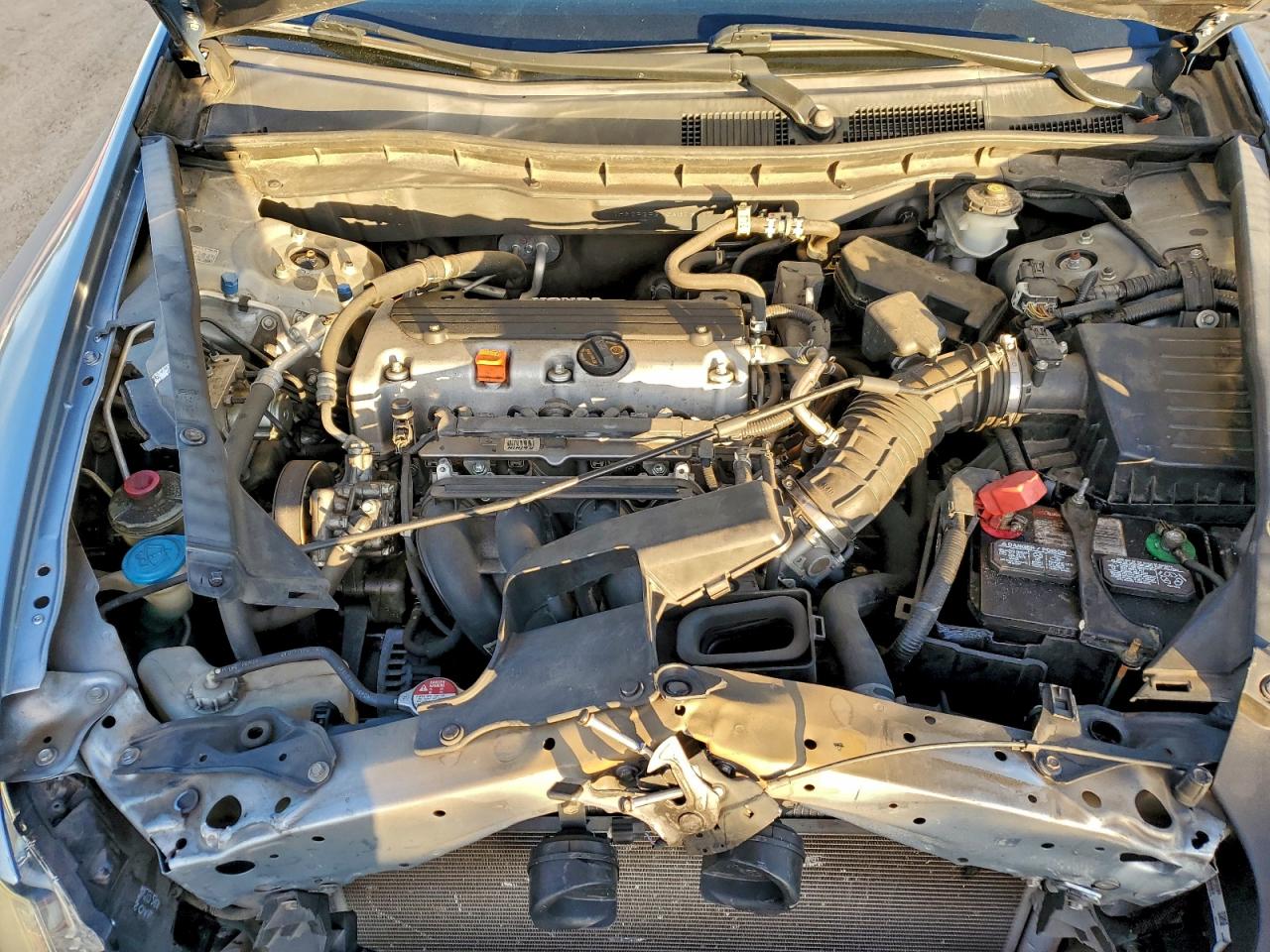 2012 HONDA ACCORD LX photo 11
