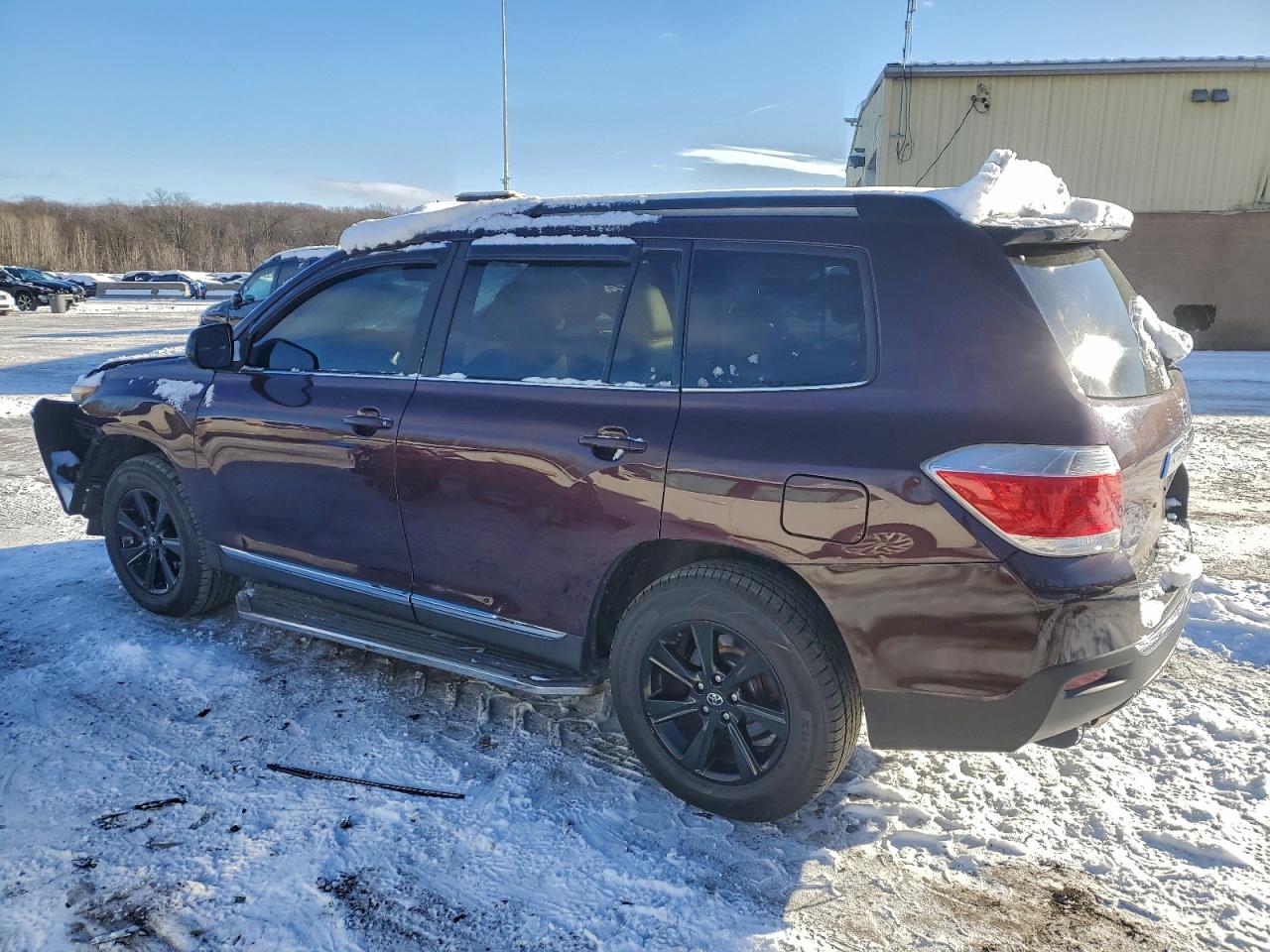 2011 TOYOTA HIGHLANDER BASE photo 3