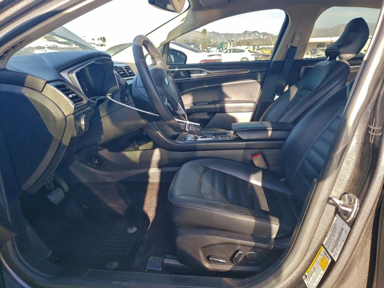 2017 FORD FUSION SE HYBRID photo 7