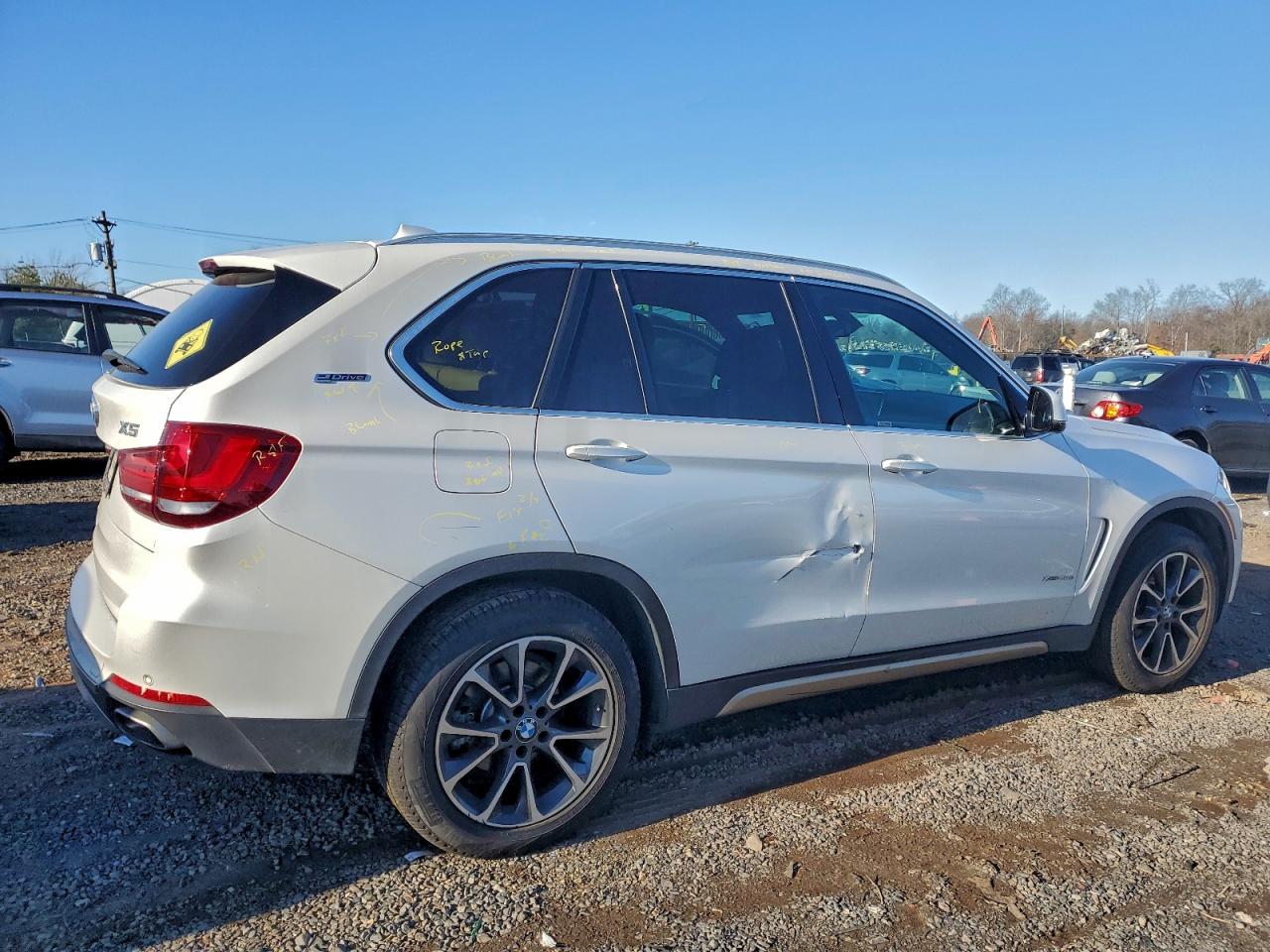 2017 BMW X5 XDR40E photo 3