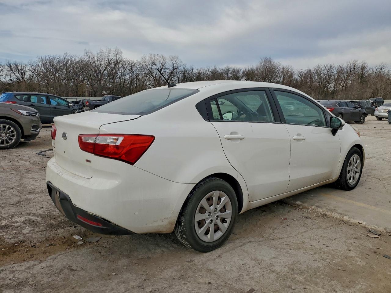 2013 KIA RIO LX photo 3