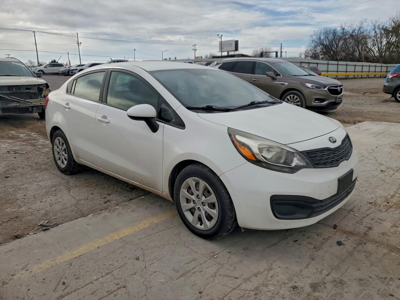 2013 KIA RIO LX photo 4