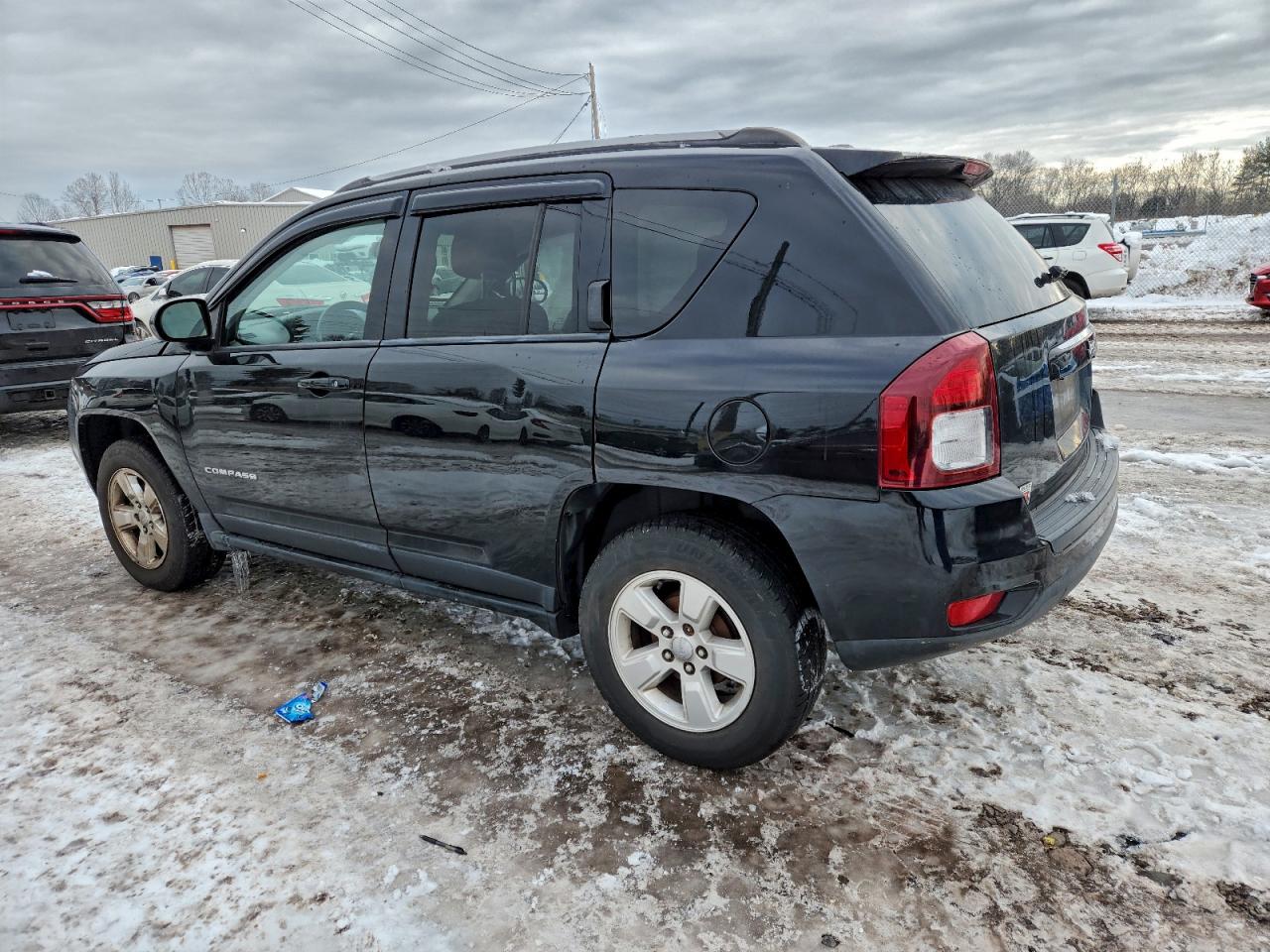 2016 JEEP COMPASS LATITUDE photo 2