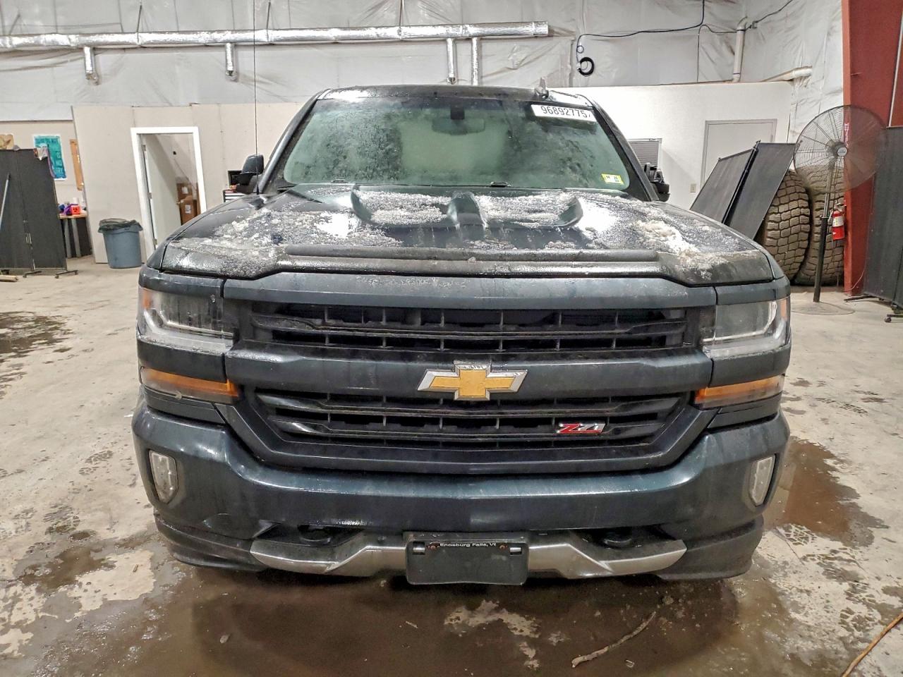 2018 CHEVROLET SILVERADO K1500 LT photo 5