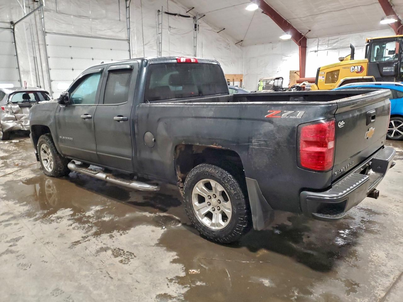 2018 CHEVROLET SILVERADO K1500 LT photo 2