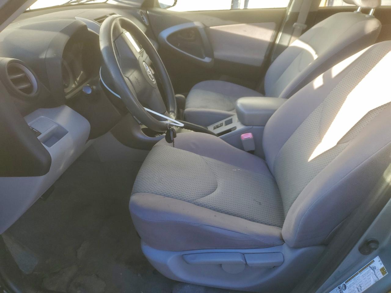 2008 TOYOTA RAV4 photo 7
