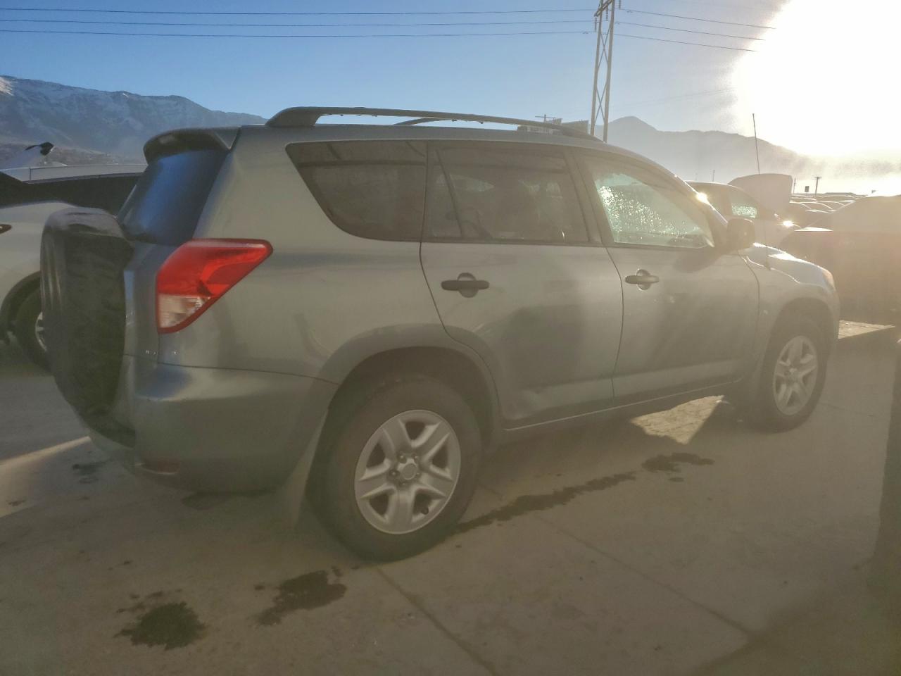 2008 TOYOTA RAV4 photo 3