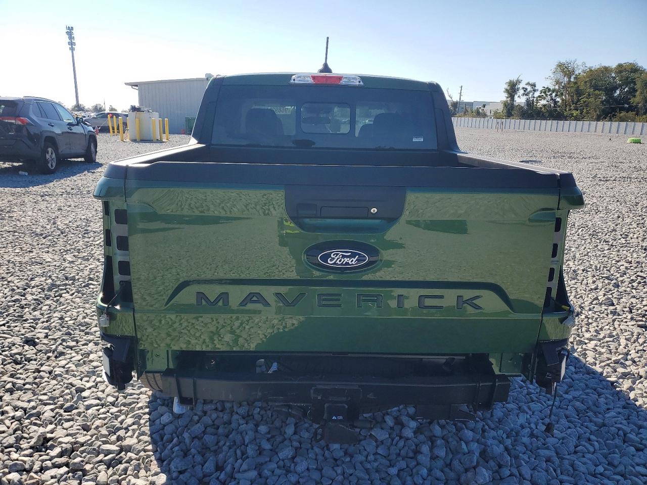 2025 FORD MAVERICK LARIAT photo 16