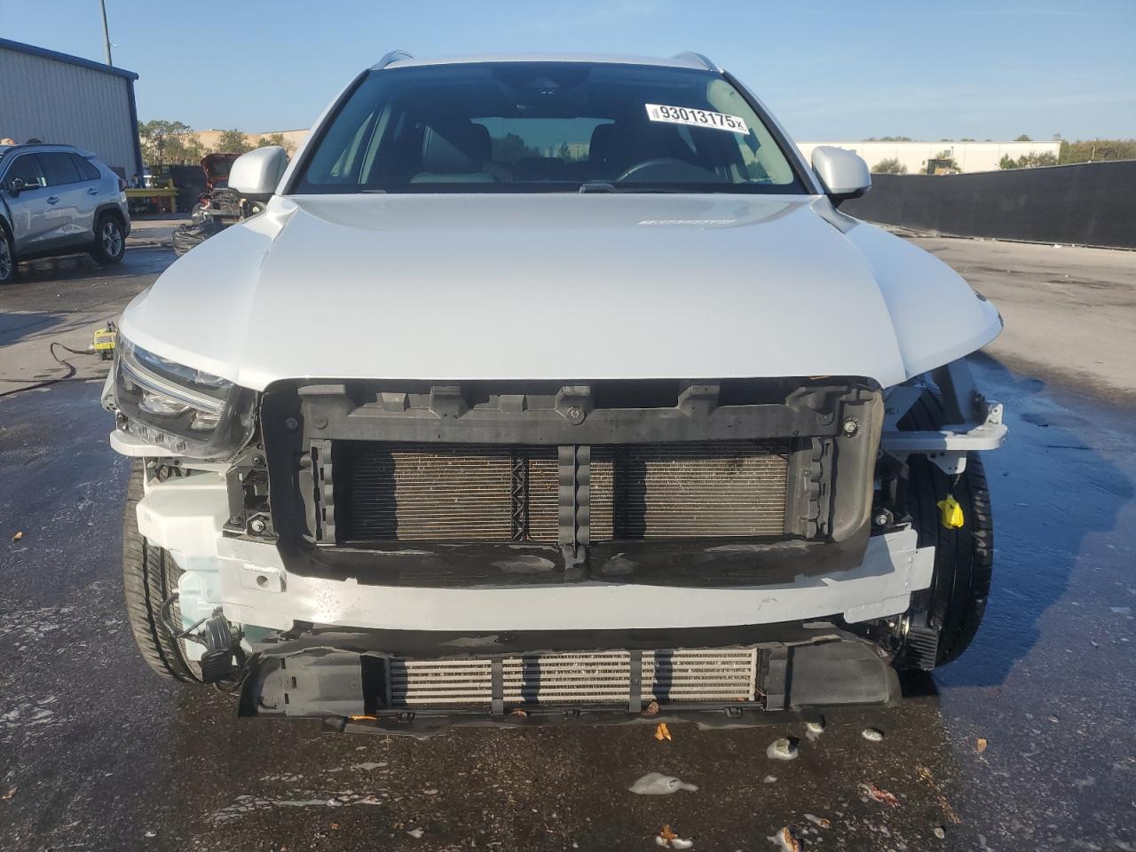 2021 VOLVO XC40 T5 MOMENTUM photo 13