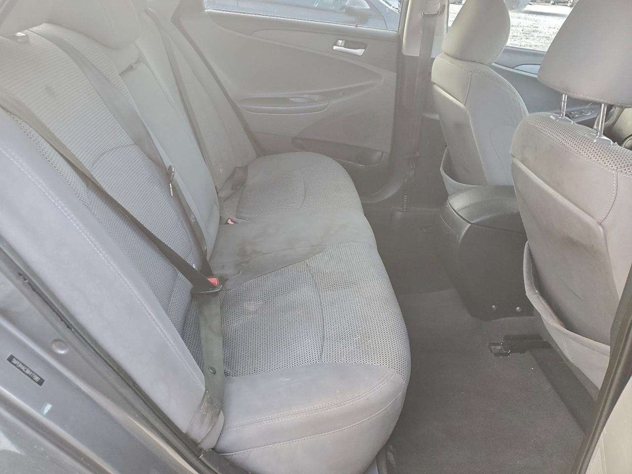 2011 HYUNDAI SONATA GLS photo 10