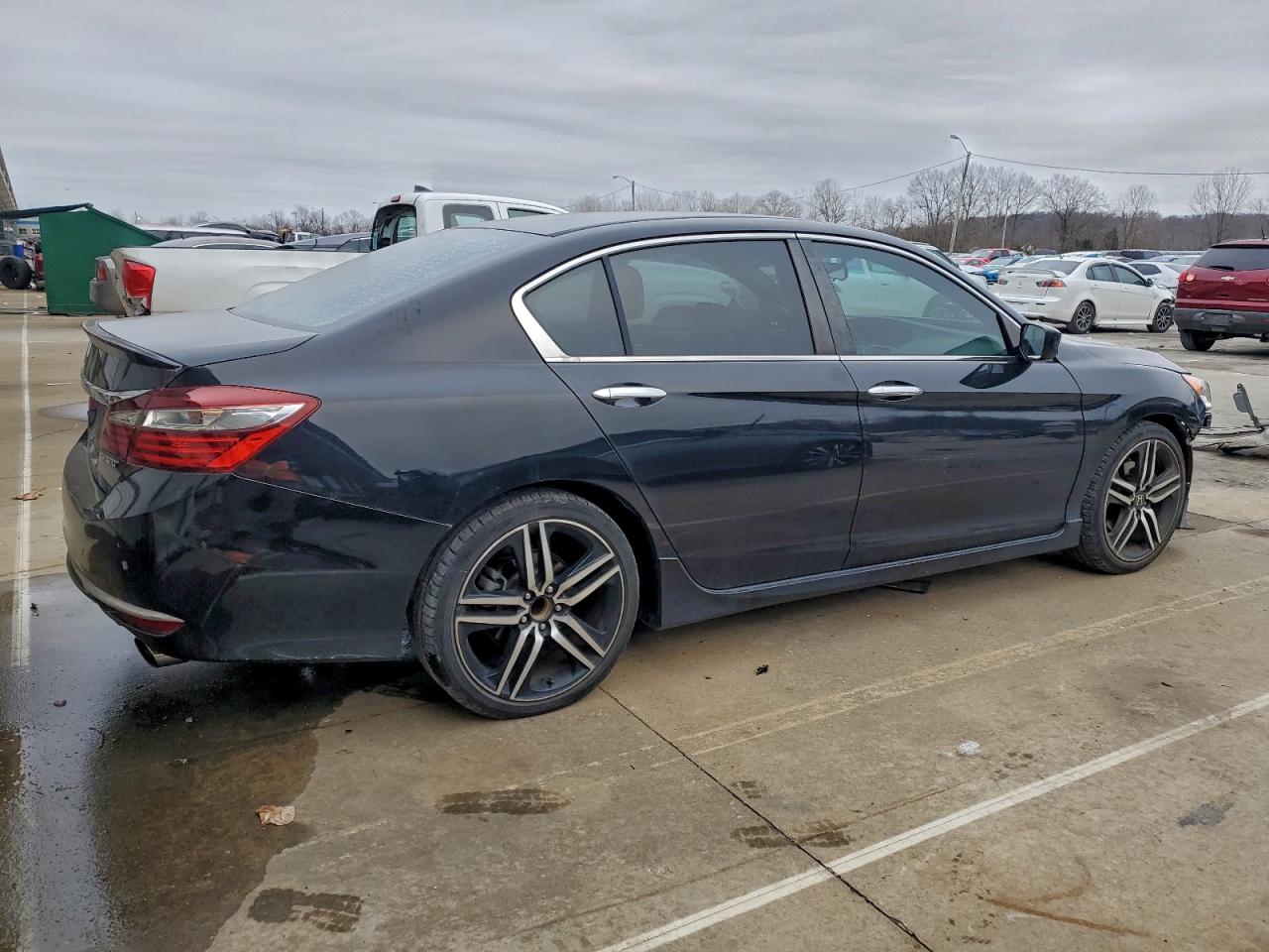 2016 HONDA ACCORD SPORT photo 7