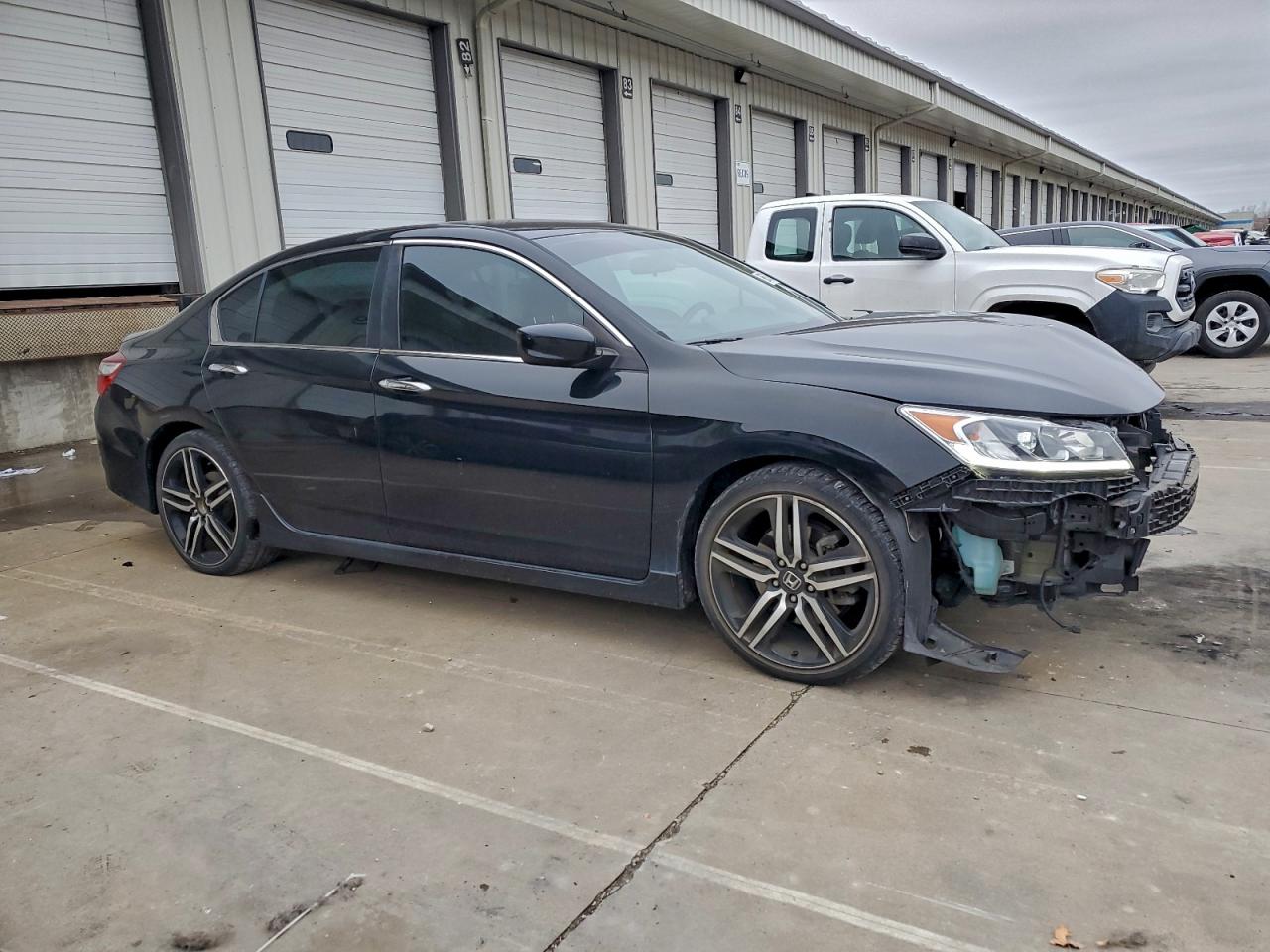 2016 HONDA ACCORD SPORT photo 10