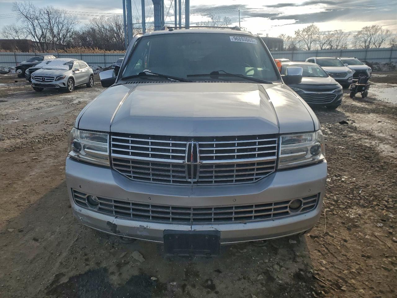 2013 LINCOLN NAVIGATOR photo 9