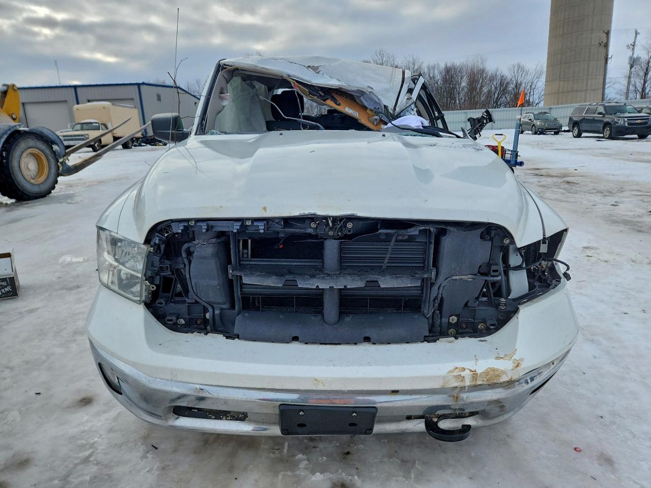 2016 RAM 1500 SLT photo 13