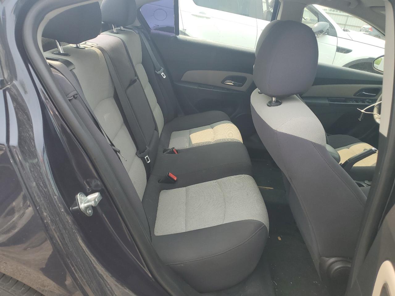 2014 CHEVROLET CRUZE LS photo 10